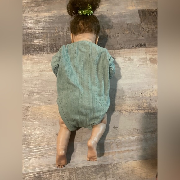 Realistic baby doll - Picture 2 of 14